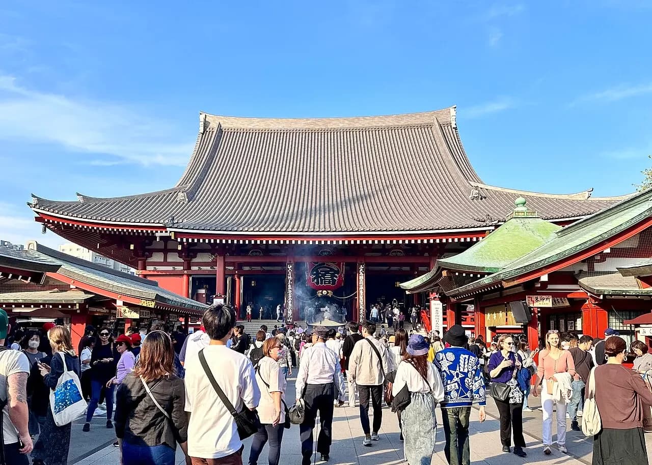Senso-ji temple buildings in Asakusa, Tokyo