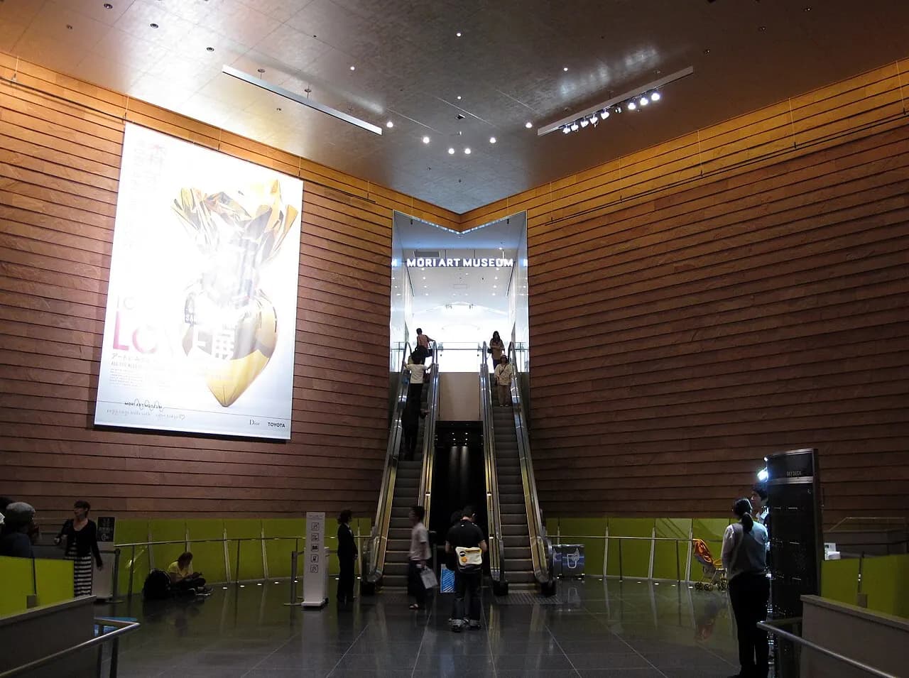 Entrance escalators at Mori Art Museum